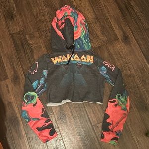 WAKAAN SCUMMY BEARS CROP LONG SLEEVE WITH HOOD